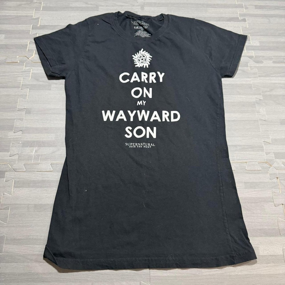 Supernatural Carry On My Wayward Son Kansas Graphic T-Shirt Black Short Sleeve